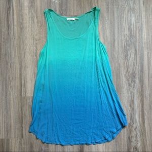 Blu Pepper Woman’s Tank Top Small